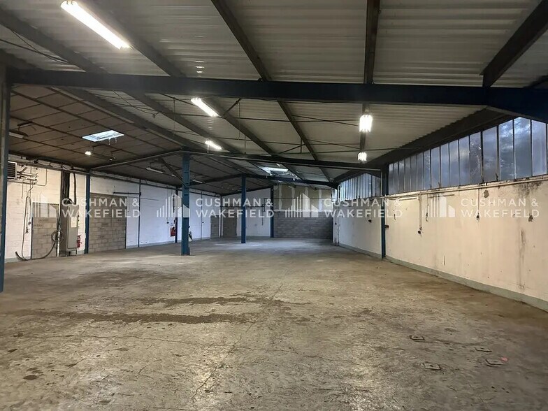 Local d’activités dans Mundolsheim à louer - Photo de l’immeuble – Image 3 sur 8