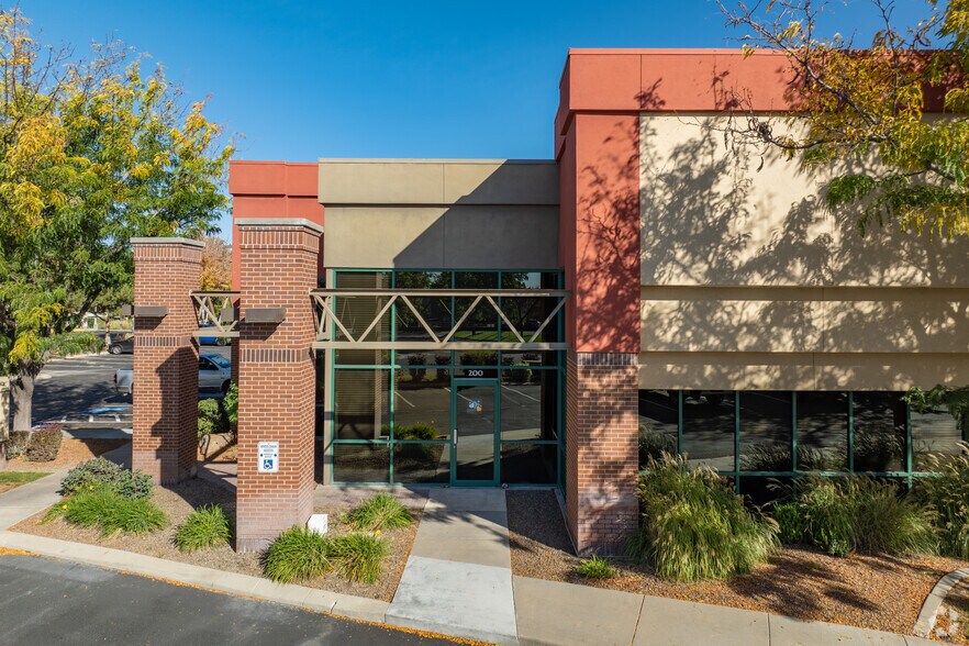 280 E Corporate Dr, Meridian, ID à louer - Photo de l’immeuble – Image 2 sur 6