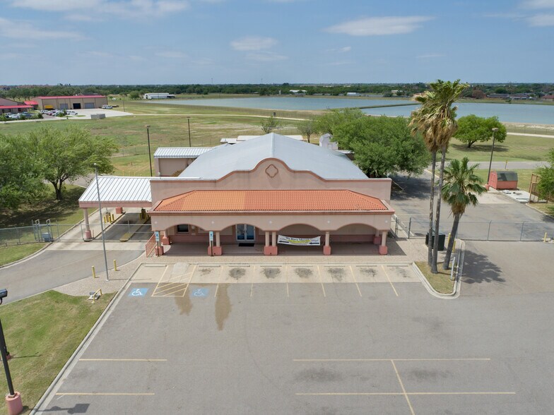 4210 E Main Ave, Alton, TX à louer - Photo de l’immeuble – Image 3 sur 25