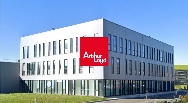 Plus de détails pour Rue Albert Einstein, Marseille - Bureau à louer