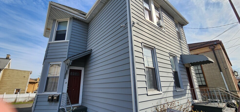 4616 Tonnelle Ave, North Bergen, NJ à vendre - Photo de l’immeuble – Image 2 sur 12