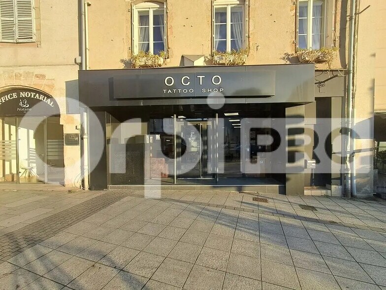 Local commercial dans Montluçon à vendre - Photo de l’immeuble – Image 2 sur 4