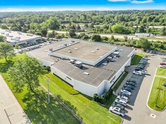 Plus de détails pour 38555 Hills Tech Dr, Farmington Hills, MI - Local d'activités à louer