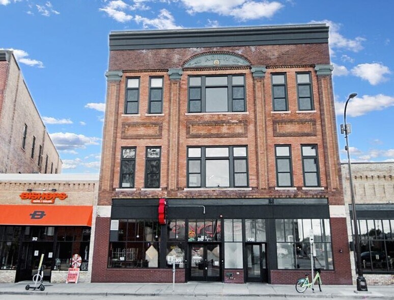 308-310 E Hennepin Ave, Minneapolis, MN à louer - Photo de l’immeuble – Image 1 sur 26