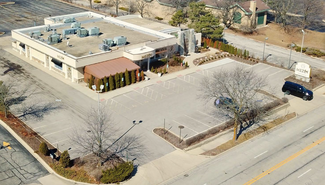 Plus de détails pour 680 N Mall Dr, Schaumburg, IL - Local commercial à vendre