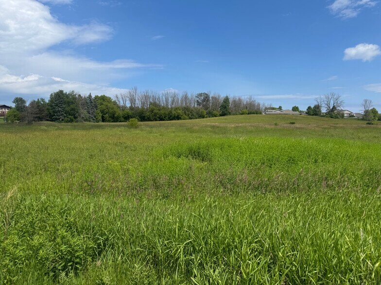 1261 Westview Street, Cleveland, WI à vendre - Aérien – Image 2 sur 4
