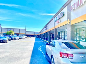 6658 Ridge Rd, Port Richey, FL à louer Photo intérieure– Image 1 sur 1