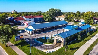 Plus de détails pour 1750 S Columbia Rd, Grand Forks, ND - Spécialisé à vendre