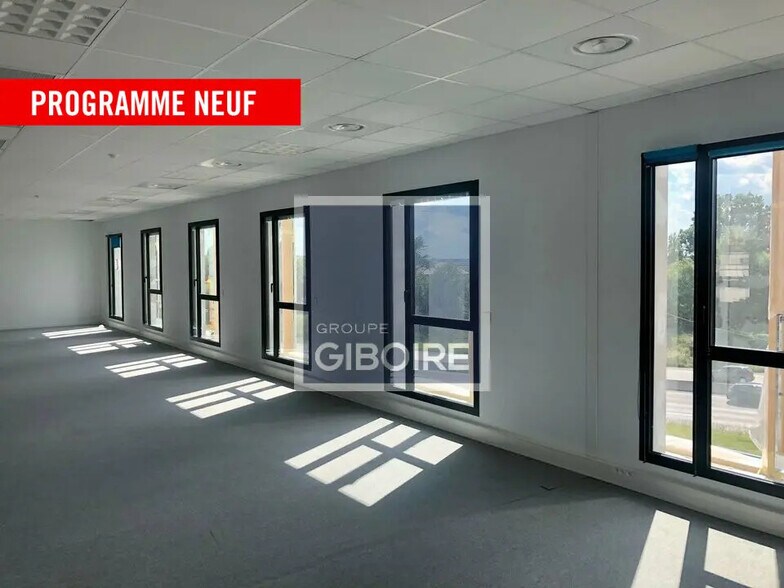 22 Rue Du Bourg Nouveau, Rennes à louer - Photo de l’immeuble – Image 2 sur 12