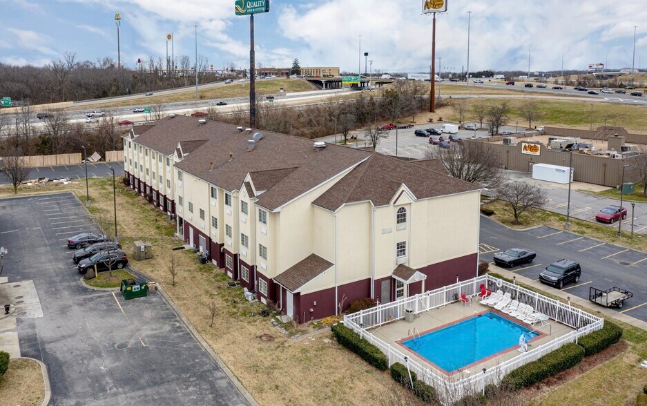 1000 Herschel Dr, Mount Juliet, TN à vendre - Photo de l’immeuble – Image 1 sur 6