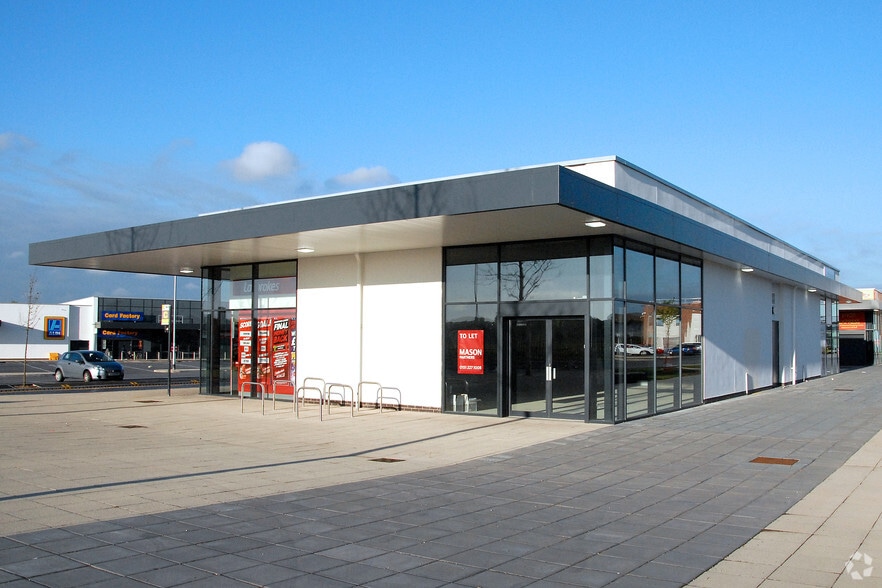 Leathers Ln, Liverpool à louer - Photo principale – Image 2 sur 4