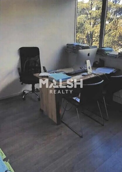Bureau dans Lyon à vendre - Photo de l’immeuble – Image 2 sur 4