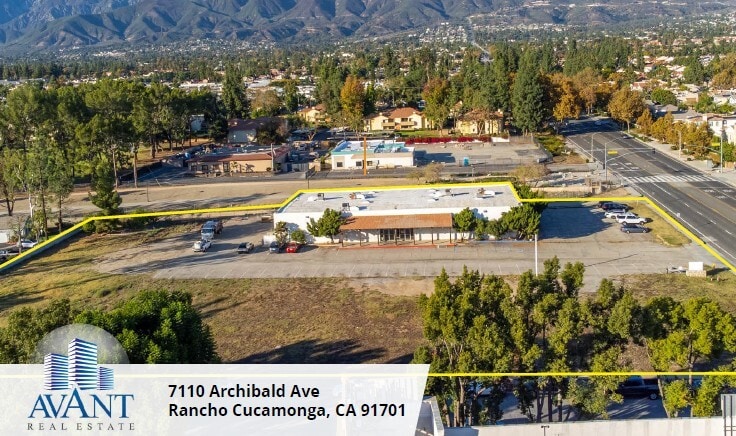 7110 Archibald Ave, Rancho Cucamonga, CA à louer Photo de l’immeuble– Image 1 sur 10