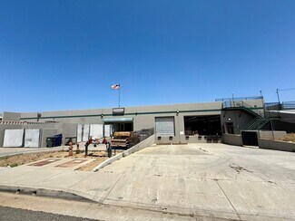 Plus de détails pour 3940 Pixie Ave, Lakewood, CA - Industriel/Logistique à louer