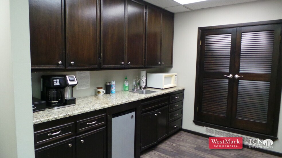 5139-5147 69th St, Lubbock, TX à vendre - Photo intérieure – Image 3 sur 21
