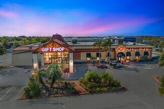 Plus de détails pour 7516 W Irlo Bronson Memorial Hwy, Kissimmee, FL - Local commercial à louer