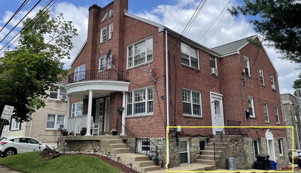 679 Ferne Blvd, Drexel Hill, PA à louer - Photo de l’immeuble – Image 1 sur 7