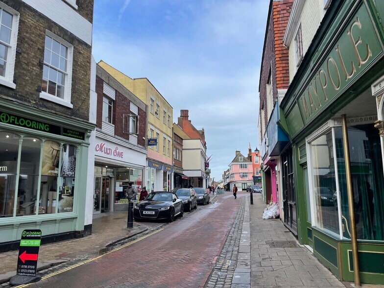 12-12A Market St, Faversham à vendre - Photo de l’immeuble – Image 2 sur 5