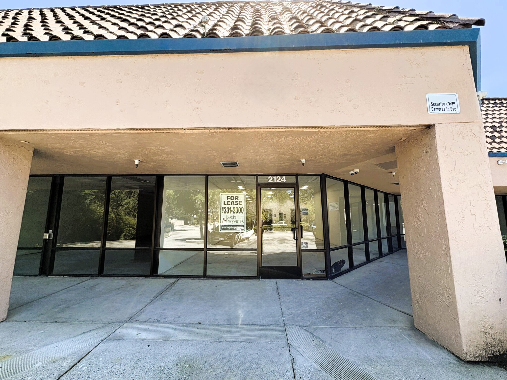 2050-2128 Soquel Ave, Santa Cruz, CA à louer Photo intérieure– Image 1 sur 16