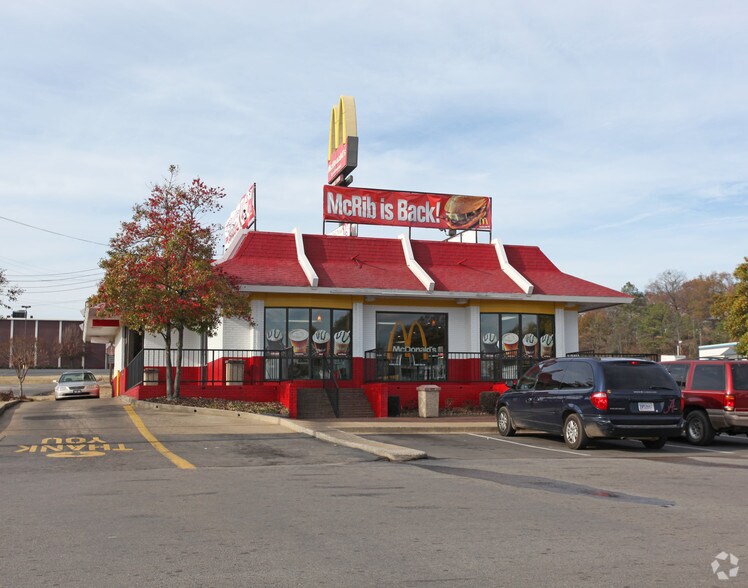 11 Phillips Dr, Birmingham, AL à vendre - Photo principale – Image 1 sur 3