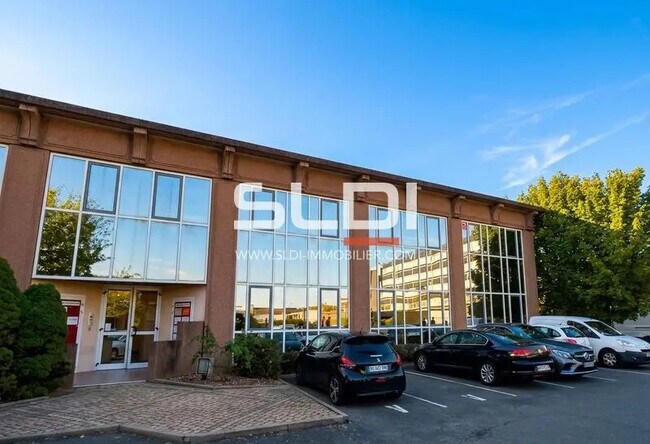 Plus de détails pour Bureau à louer