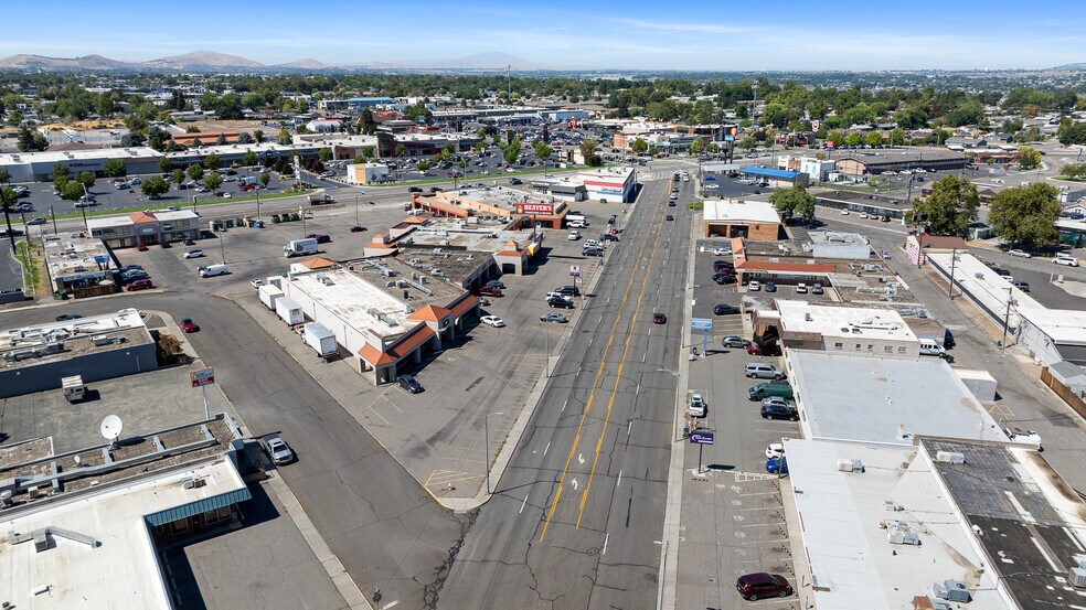 101-131 Vista Way, Kennewick, WA à vendre - Photo de l’immeuble – Image 3 sur 5