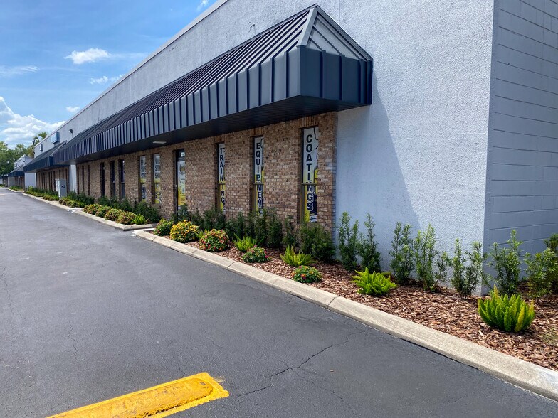 5151 Sunbeam Rd, Jacksonville, FL à louer - Photo de l’immeuble – Image 2 sur 4
