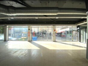 Local commercial dans Terrassa, Barcelona à louer Photo intérieure– Image 1 sur 6