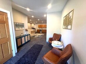 760 McArdle Dr, Crystal Lake, IL à louer Photo intérieure– Image 1 sur 8