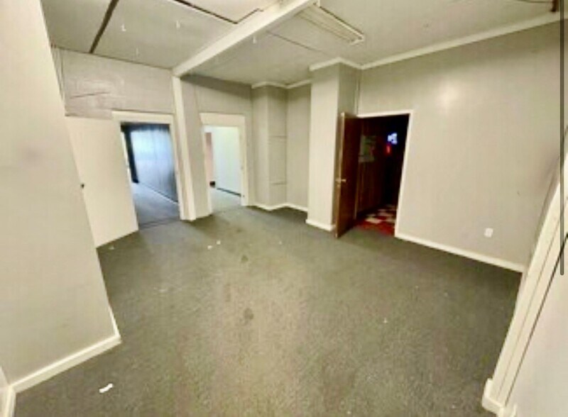 3507 S Holden Rd, Greensboro, NC à louer - Photo de l’immeuble – Image 3 sur 9