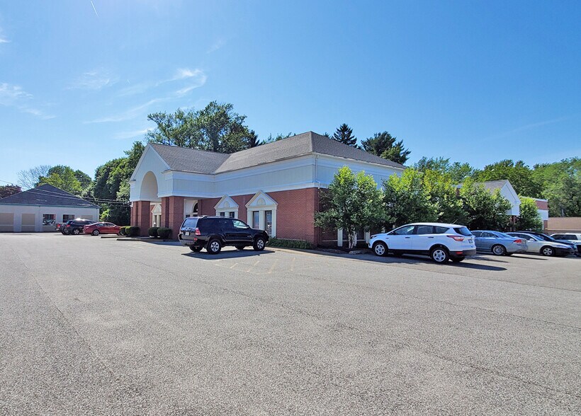 3800 W 12th St, Erie, PA à louer - Photo de l’immeuble – Image 3 sur 12