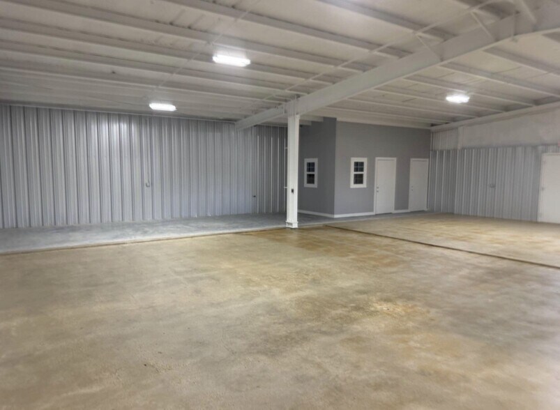 1250 Winfield Ln, Kemah, TX à louer - Photo de l’immeuble – Image 3 sur 28