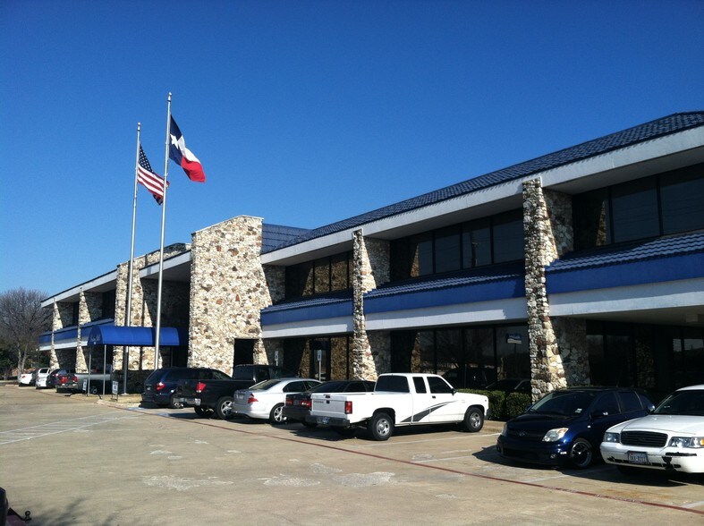 3960 Broadway Blvd, Garland, TX à louer - Photo de l’immeuble – Image 2 sur 13
