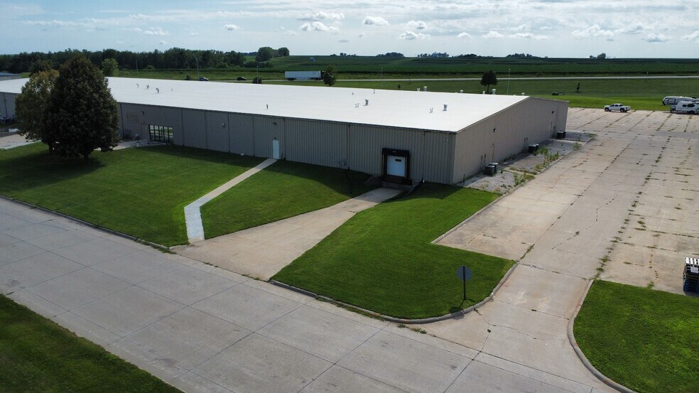 1812 Industrial Pky, Harlan, IA à louer - Photo de l’immeuble – Image 2 sur 6
