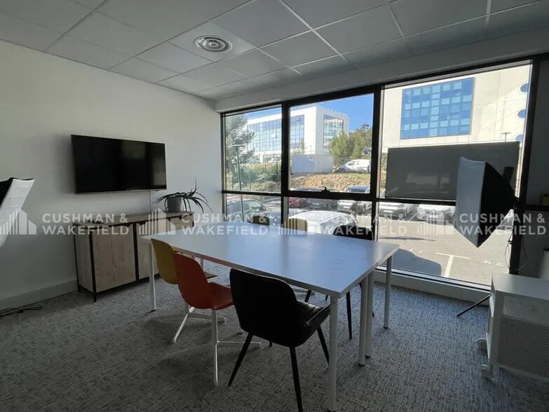 392 Avenue Des Genévriers, La Ciotat à louer - Photo intérieure – Image 2 sur 13