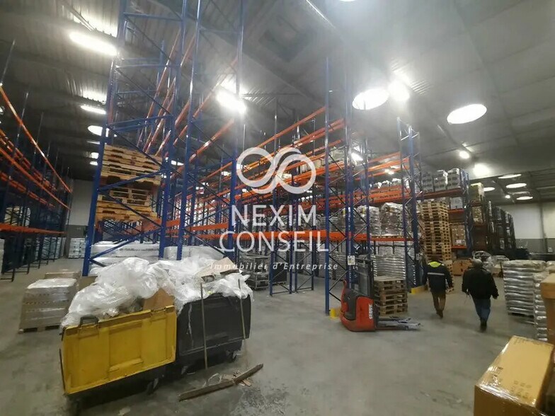 Industriel/Logistique dans Gennevilliers à louer - Photo de l’immeuble – Image 2 sur 8