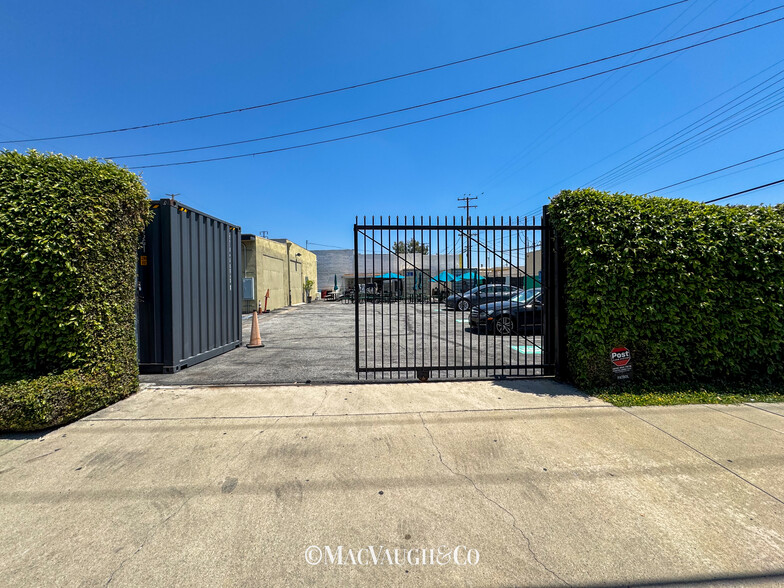 904 S Alta Vista Ave, Monrovia, CA à louer - Photo de l’immeuble – Image 3 sur 42