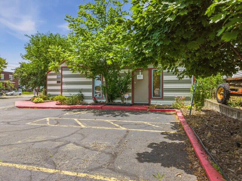 255 Dueber Ave SW, Canton, OH à vendre - Photo de l’immeuble – Image 2 sur 30