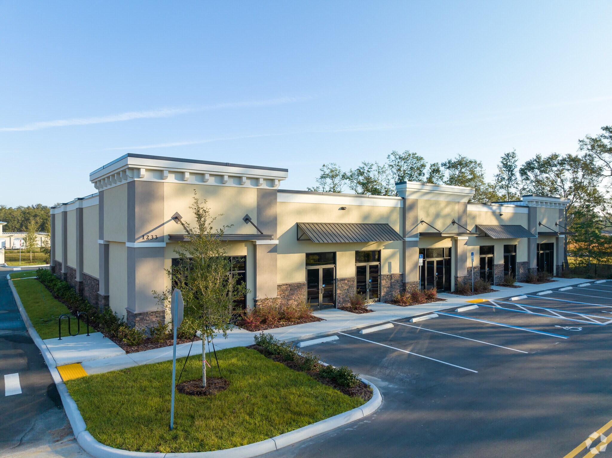 1233 & 1239 W Broad St, Groveland, FL à louer Photo de l’immeuble– Image 1 sur 5
