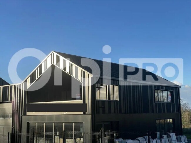 Plus de détails pour Bureau à louer