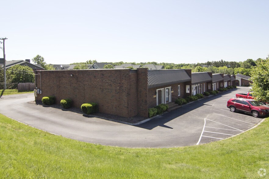 1300-1319 Central Ct, Hermitage, TN à louer - Photo de l’immeuble – Image 3 sur 7