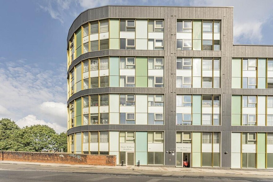 208 Plaistow Rd, Londres à vendre - Photo de l’immeuble – Image 2 sur 34