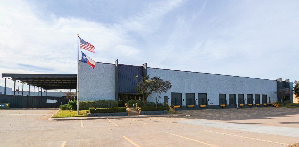 609 107th St, Arlington, TX à louer Photo principale– Image 1 sur 2