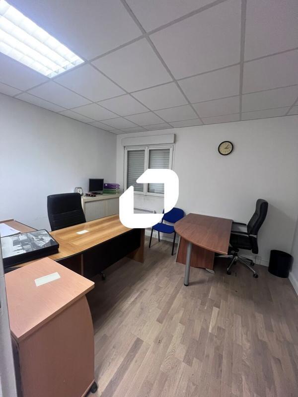Plus de détails pour Bureau à louer