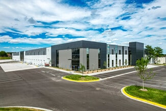 Plus de détails pour 14600 21st Ave N, Plymouth, MN - Industriel/Logistique à louer