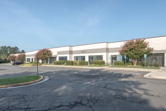 Plus de détails pour 44901 Falcon Pl, Dulles Town Center, VA - Industriel/Logistique à louer