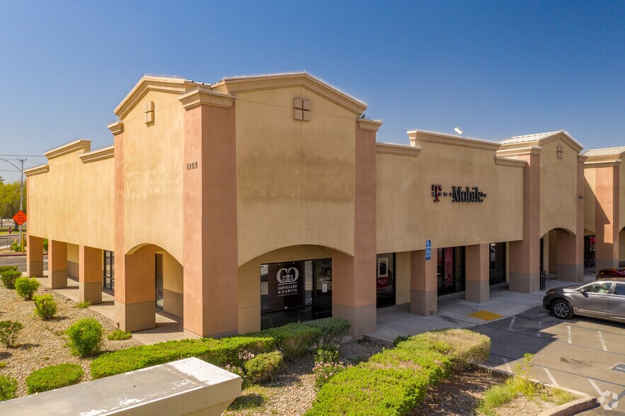 1407 Imperial Ave W, Calexico, CA à louer - Photo de l’immeuble – Image 3 sur 20