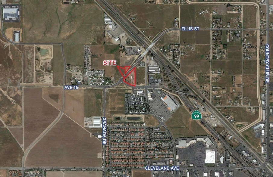 2140 Ellis St, Madera, CA à vendre - Aérien – Image 2 sur 5