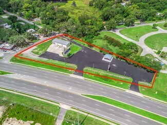 Plus de détails pour 301 Beam St, Fruitland Park, FL - Spécialisé à vendre