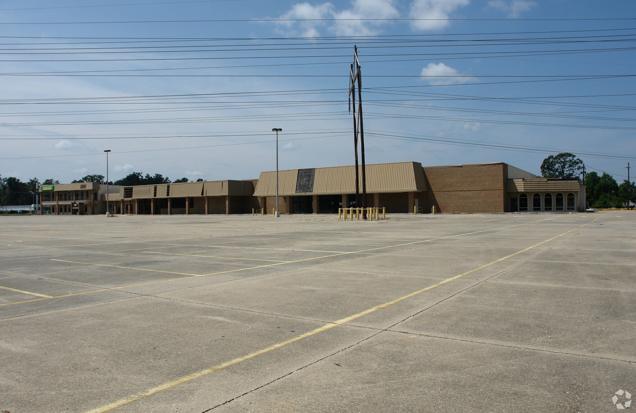 9265-9279 Florida Blvd, Baton Rouge, LA à louer Photo principale– Image 1 sur 9
